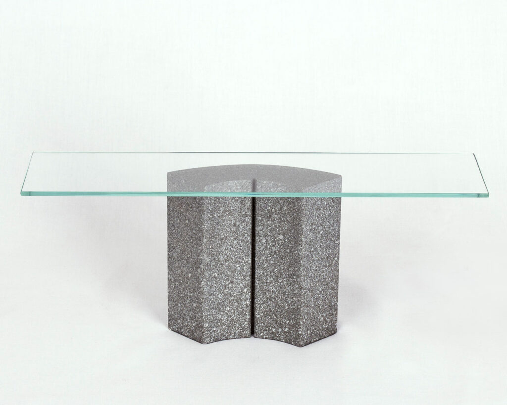 Carlos G Cornejo - DISEÑO DE MOBILIARIO